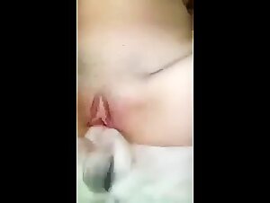 Explorez les limites de la bestialité et du plaisir dans cette vidéo de zoophilie intense.
